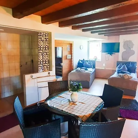 Apartman Gaestehaus Kuhbier I Wlan, Parkplatz, Boxspringbetten, Sauna