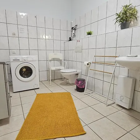 Gaestehaus Kuhbier I Wlan, Parkplatz, Boxspringbetten, Sauna Kuhbier (Gross Pankow)