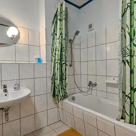 Gaestehaus Kuhbier I Wlan, Parkplatz, Boxspringbetten, Sauna Apartman *