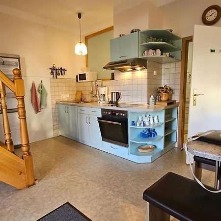 아파트 Gaestehaus Kuhbier I Wlan, Parkplatz, Boxspringbetten, Sauna Kuhbier (Gross Pankow)